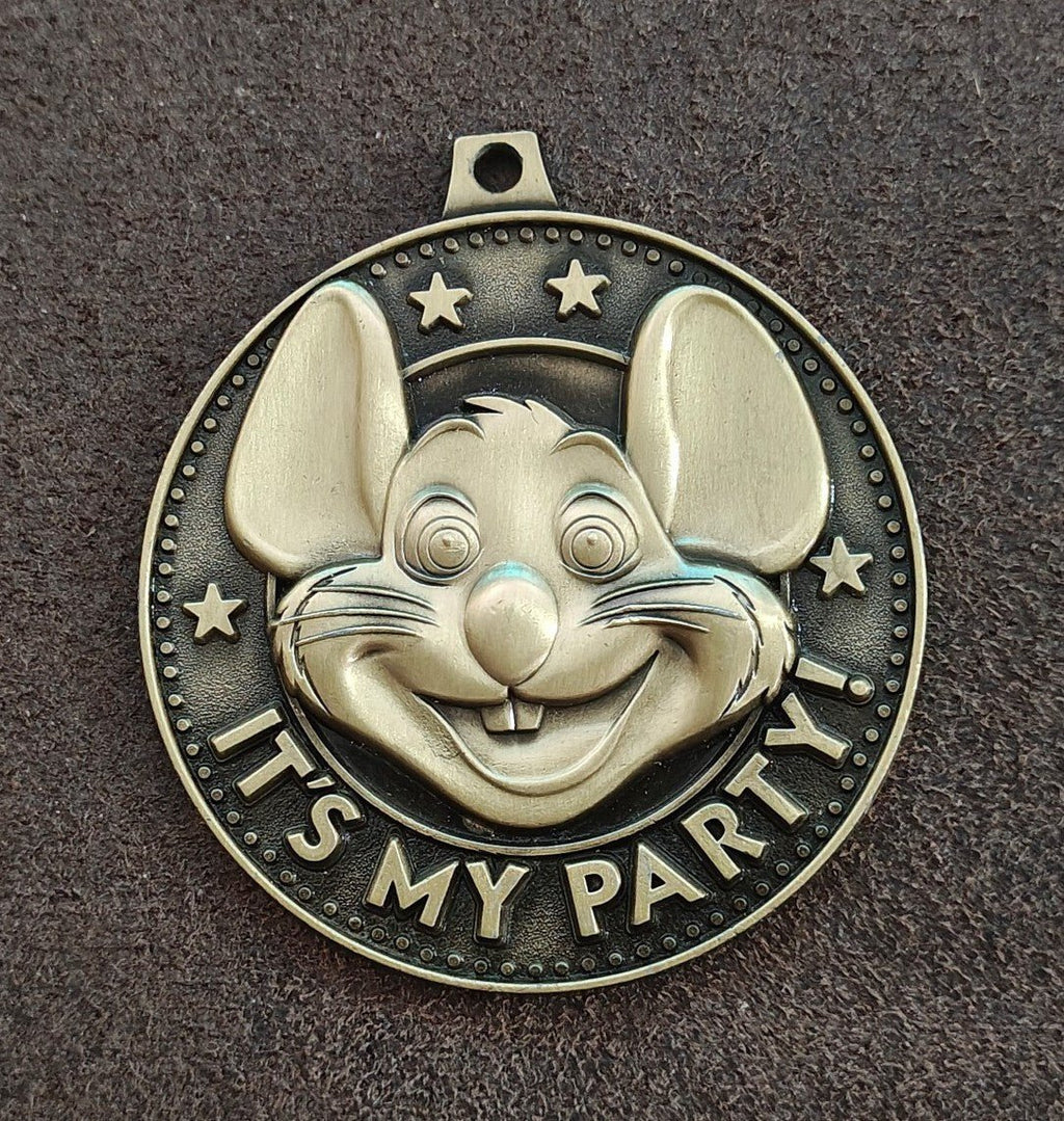 Bronze Tone Chuck E. Cheese "It's My Party!" Birthday Star Medallion - Trinketmania-LV