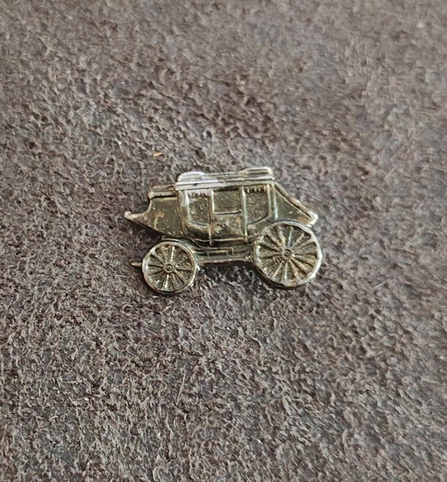 1960s/70s Wild West Stagecoach Cast Metal With Antique Brass Tone Finish Pin