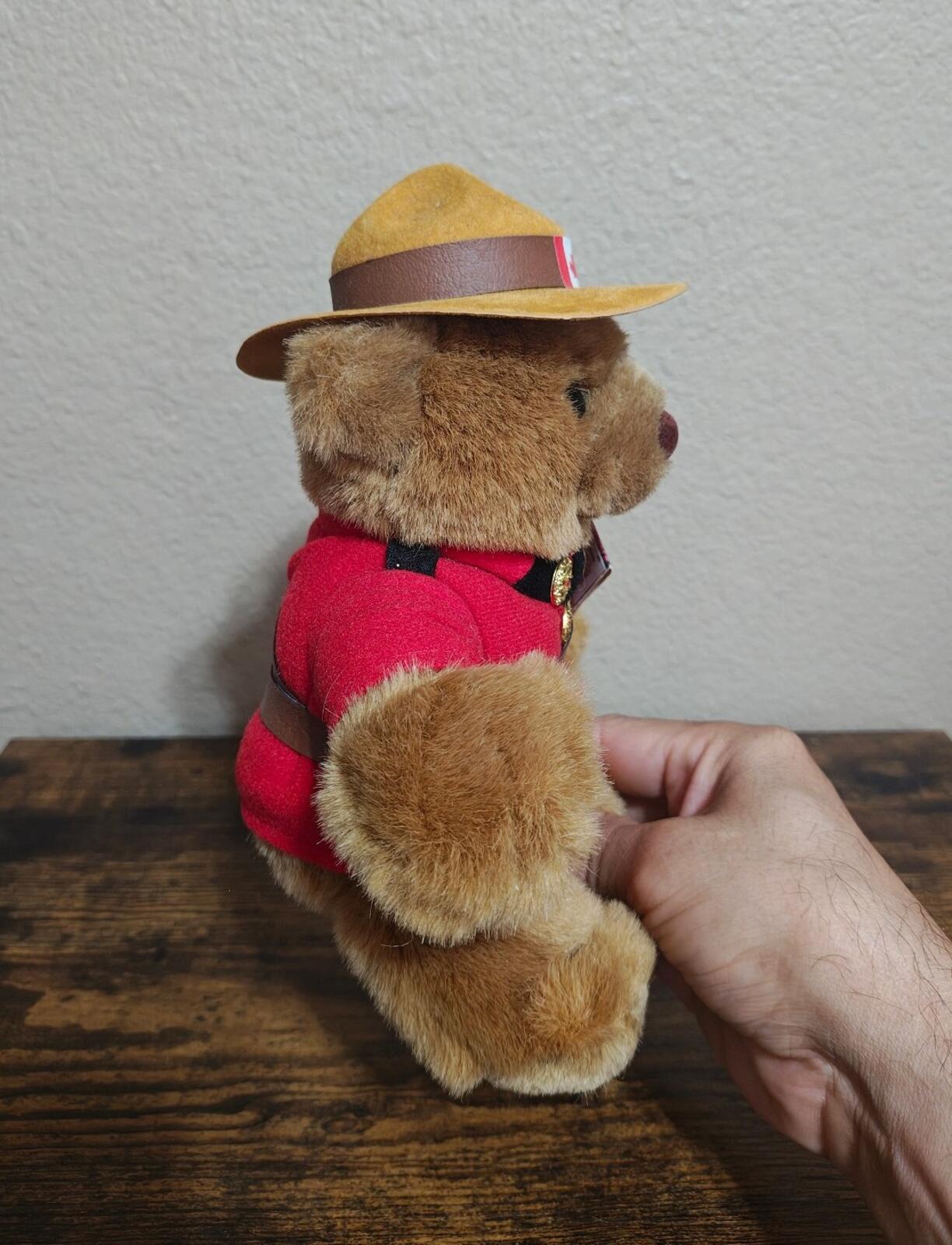 1980s/90s Wild Wonders RCMP Country Plush Teddy Bear