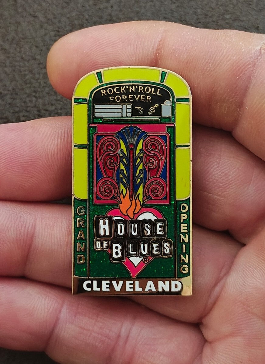 2004 Official Commemorative House of Blues Cleveland Grand Opening Gold Tone Pin