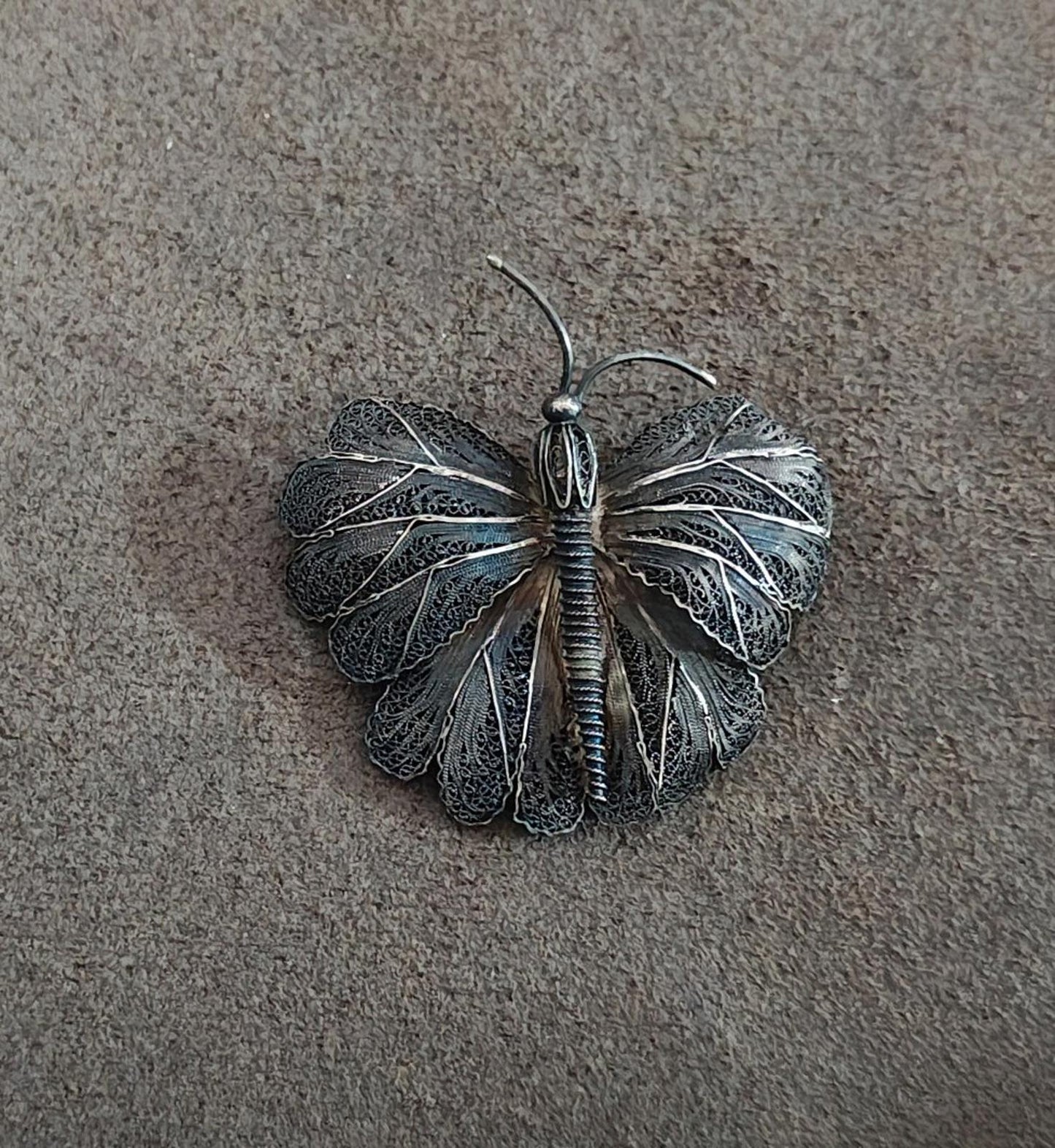 1930s Vintage Silver Tone Filigree Butterfly Brooch Pin