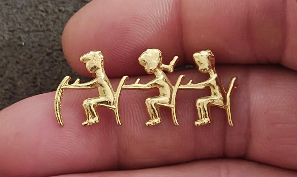 1980s Teacher Appreciation Gold Tone Pin