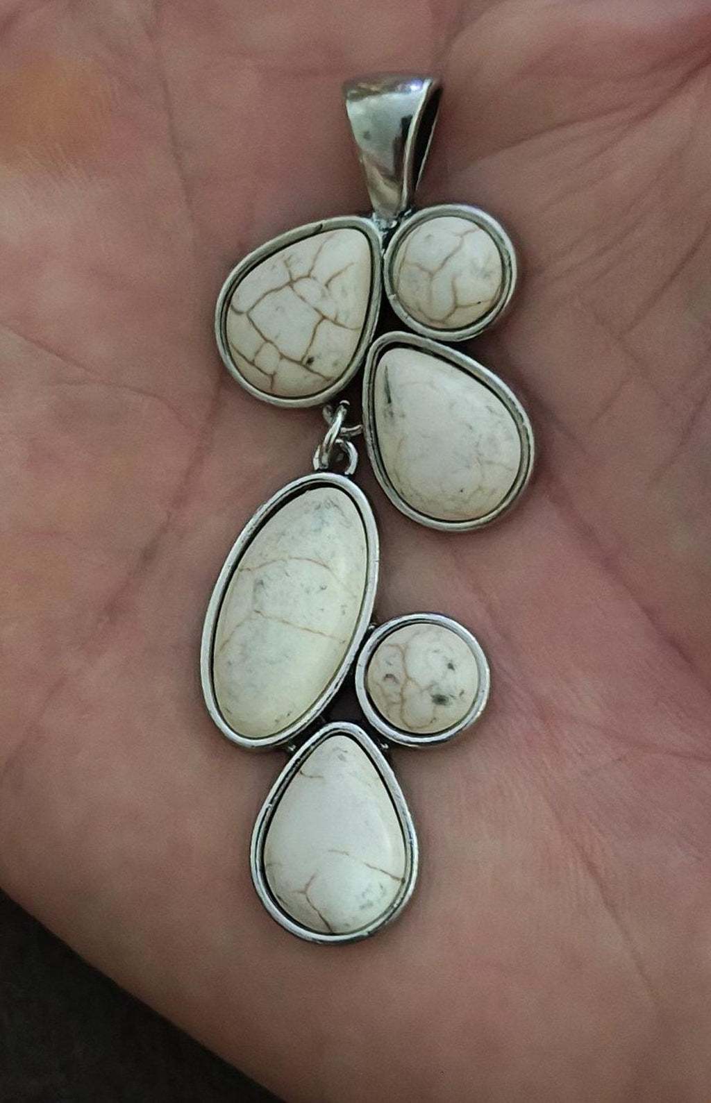 1990s Vintage Natural Howlite Gemstones Silver Tone Dangle Pendant