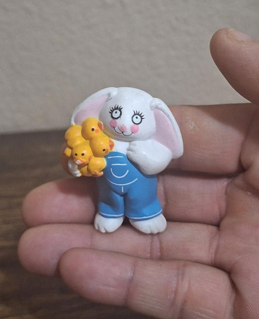 Vintage S. Lehman/ Easter Unlimited Signed Plastic Easter Bunny Pin