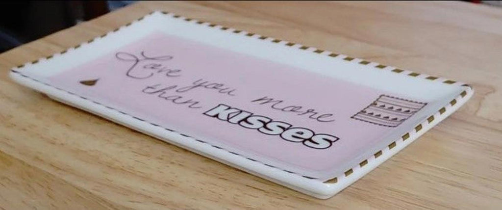 Fitz and Floyds Hershey's Love you more than KISSES Plate