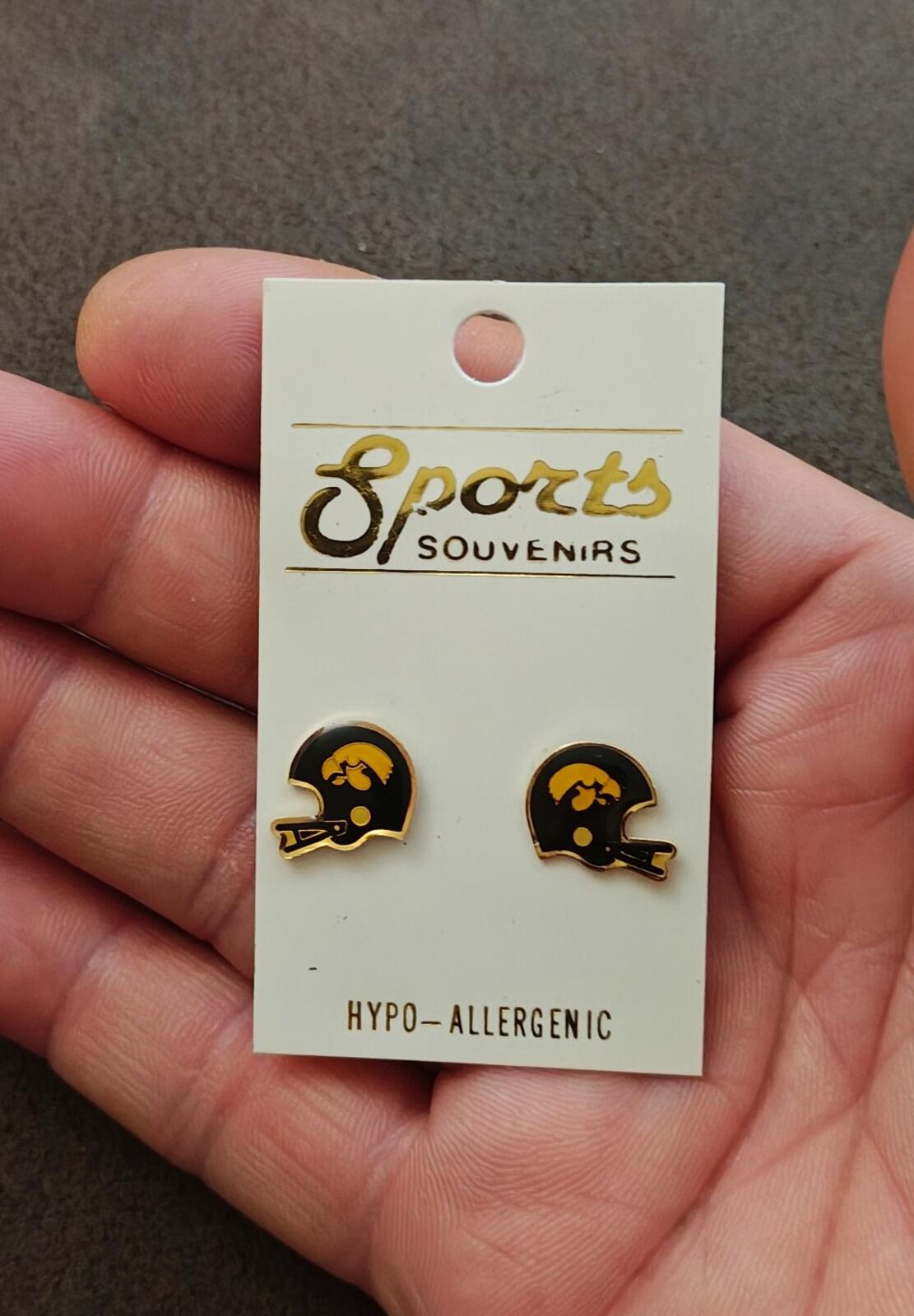 1980s University of Iowa Hawkeyes Helmet Gold Tone Enamel Stud Earrings