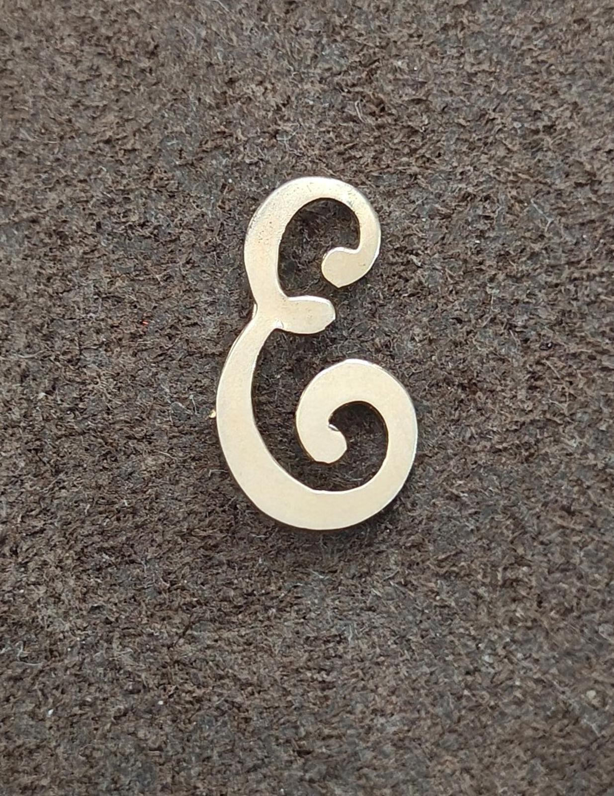 1980s Gold Tone Monogram Letter Initial "E" Pin/Brooch