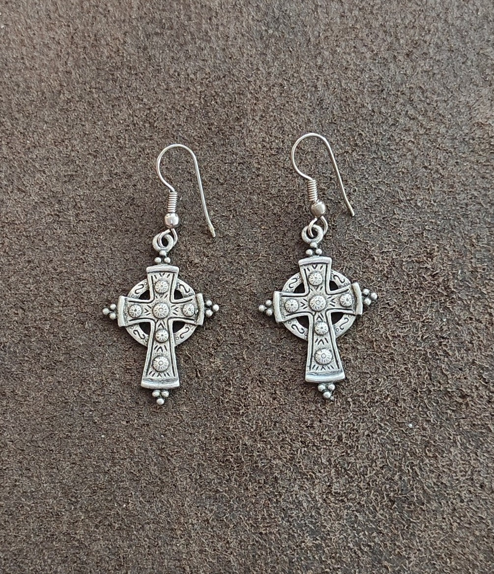 1970s/80s Signed JJ Antiqued Pewter Celtic Cross Dangle Earrings.
