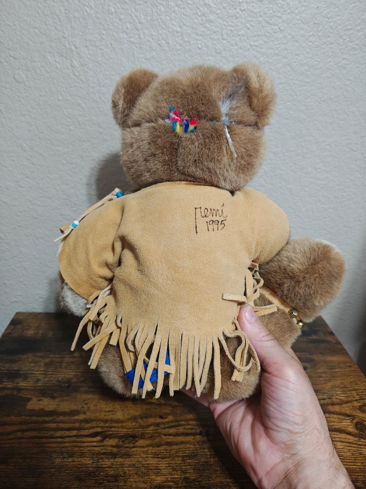 1990 Oz Ent. “Paco” Lonestar Bear Plush Signed By Artist Remi Kramer In 1995
