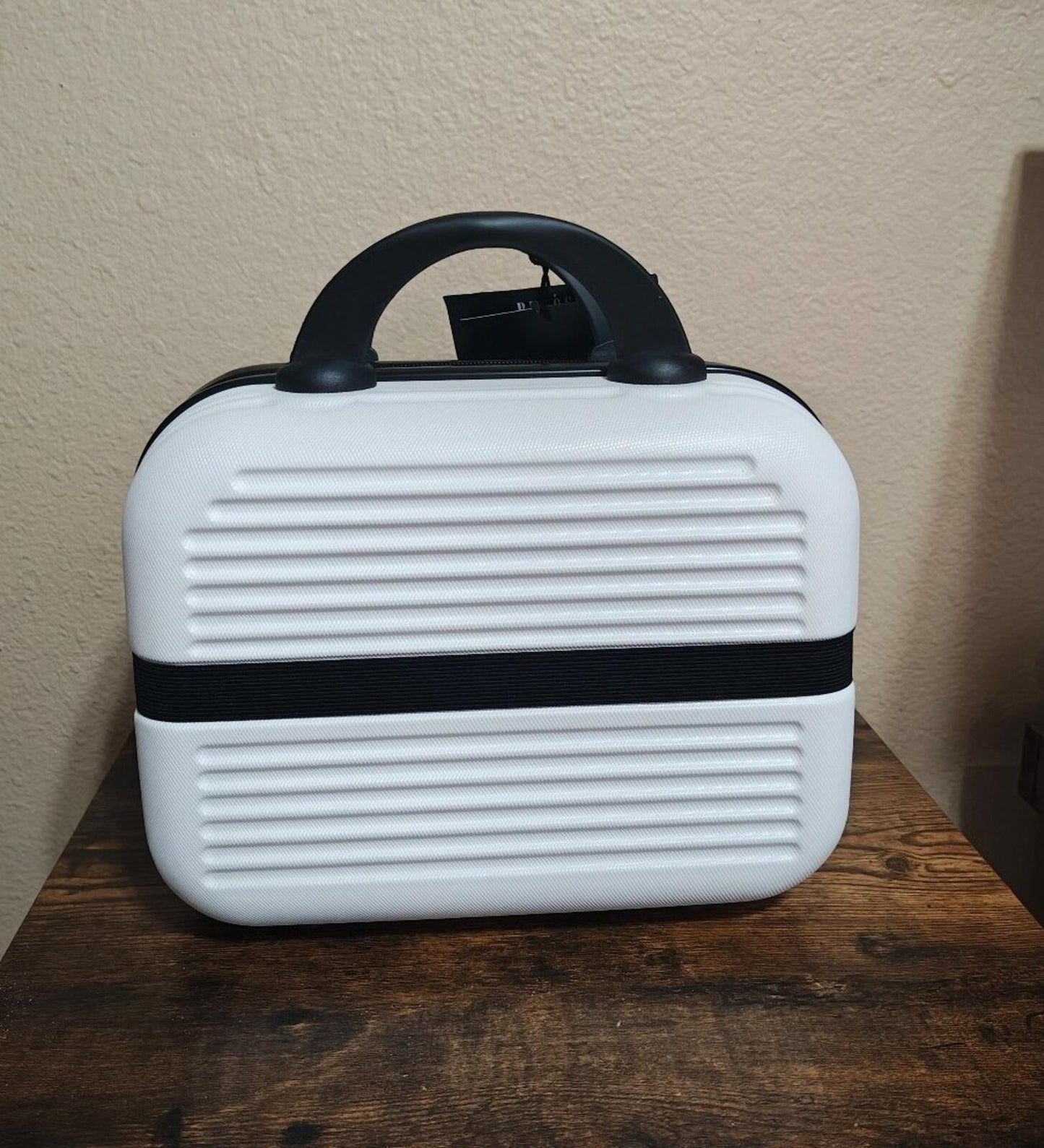 Benóss Milan 12" Tote Bag NWT