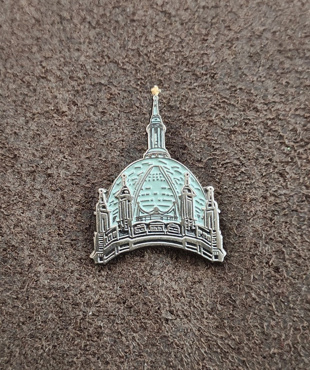 1990s Cathedral of Saint Paul Minnesota Pin