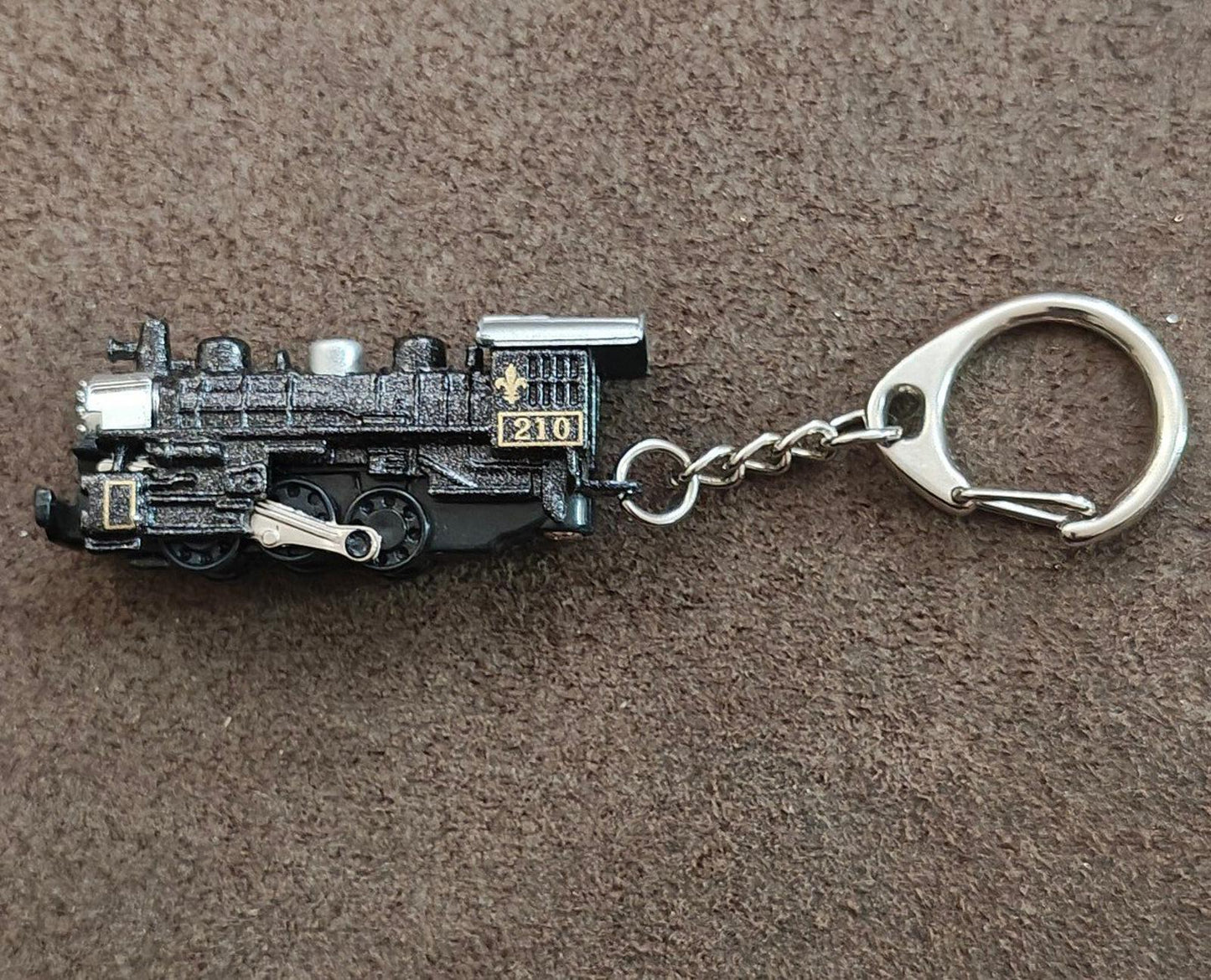 1970s Vintage Black Plastic USA American Locomotive 210 Keychain