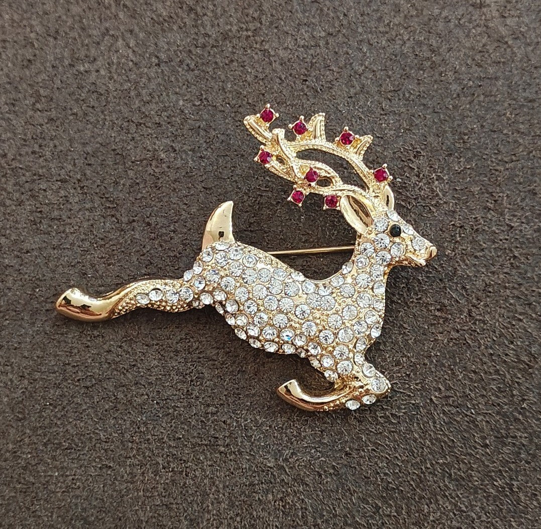 1980s Monet Reindeer Rhinestones Brooch