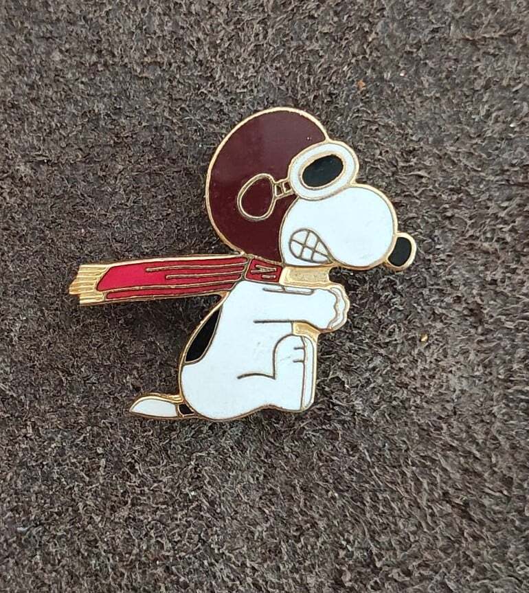 1970s Peanuts Snoopy "WWI Flying Ace" Gold Tone Enamel Pin.