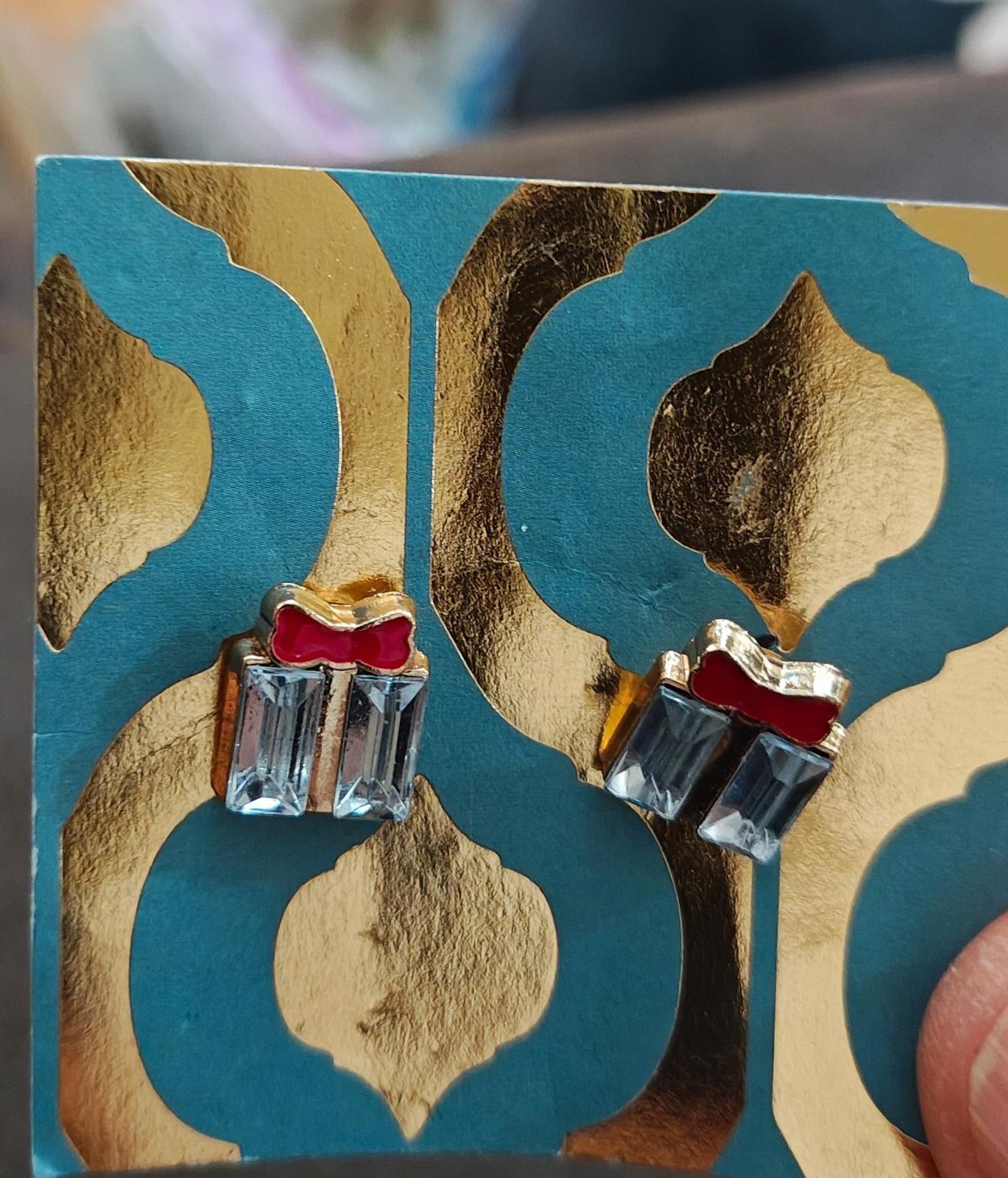 Christmas Present Gold Tone Stud Earrings With Rhinestones And Red Bow