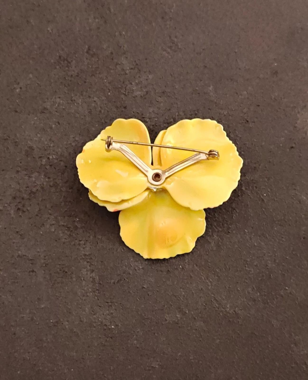 1960s Vintage Metal With Yellow Enamel Flower Statement Brooch Pin