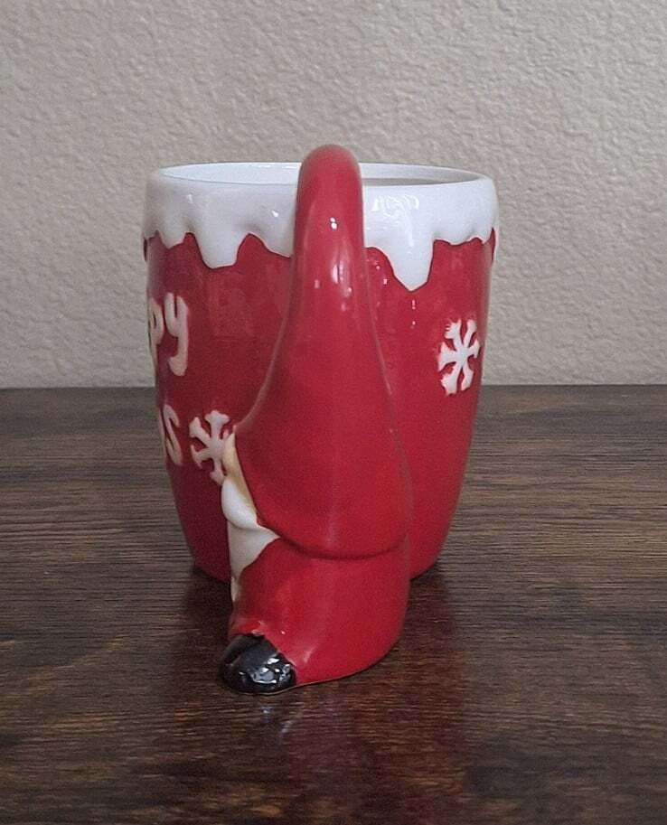Happy Holidays Gnome 16 oz Ceramic Red Mug