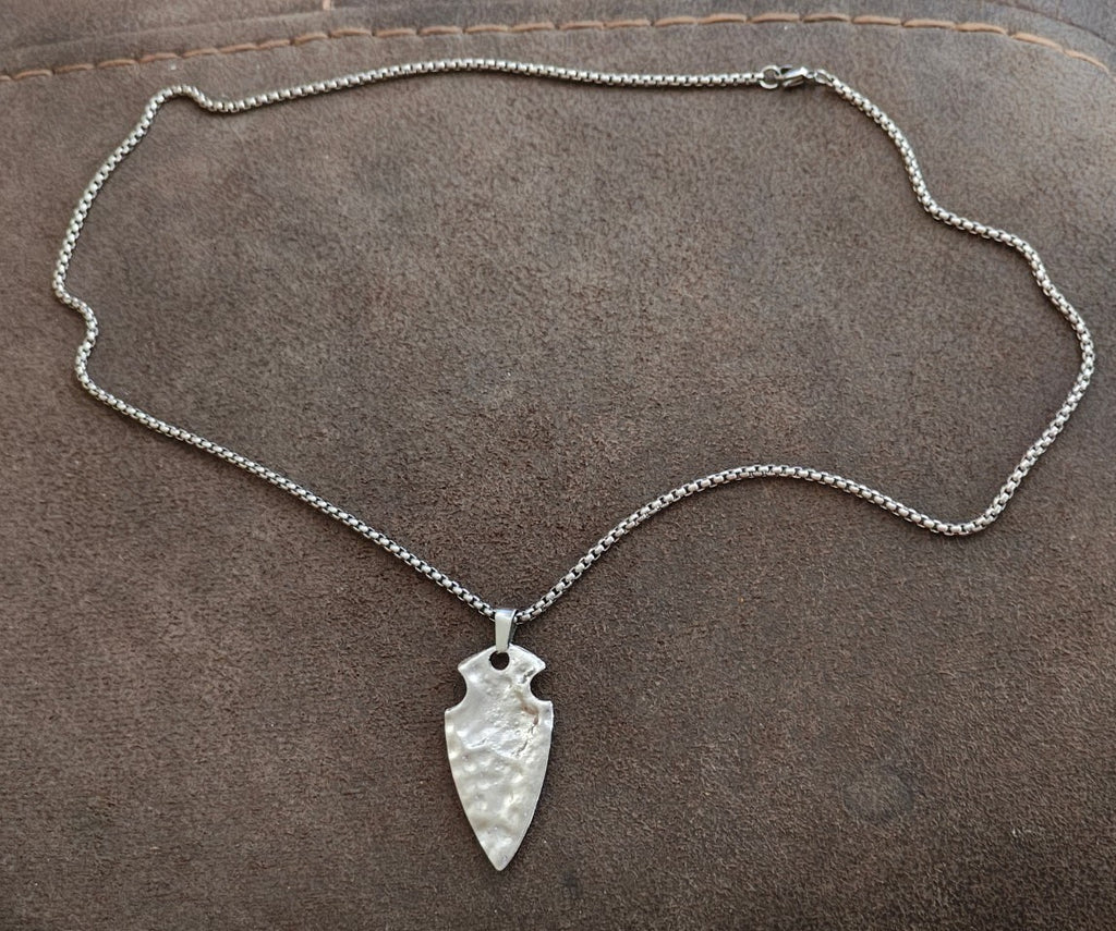 Southwestern Style Silver Tone Arrowhead Mosaic Inlay Pendant Necklace