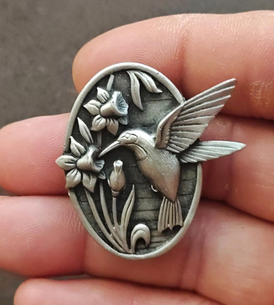 1980s Signed Ms Dee Hummingbird Pewter Brooch
