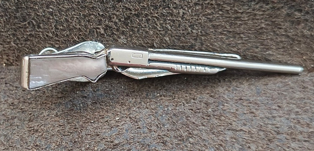 1950s Signed Swank Silver Tone Mother of Pearl Rifle/Shotgun Tie Bar Clip