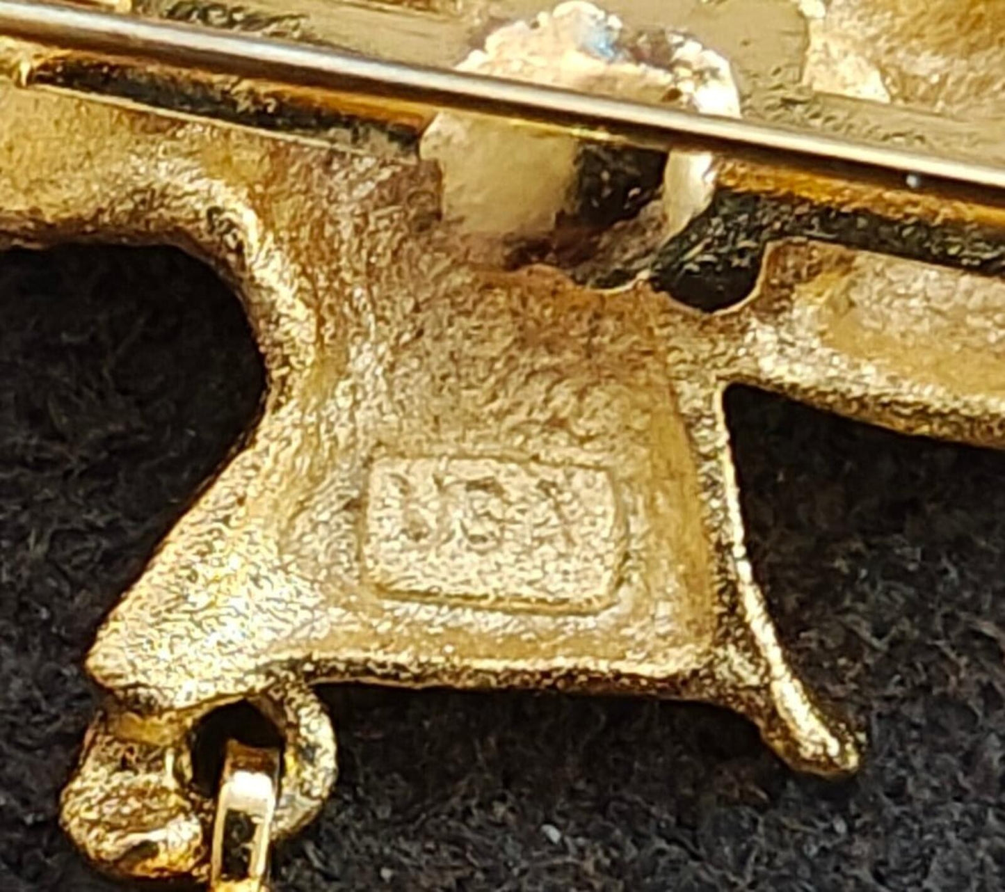 1980s Robyn Rush Angel With Bell Gold Tone Pin/Brooch.