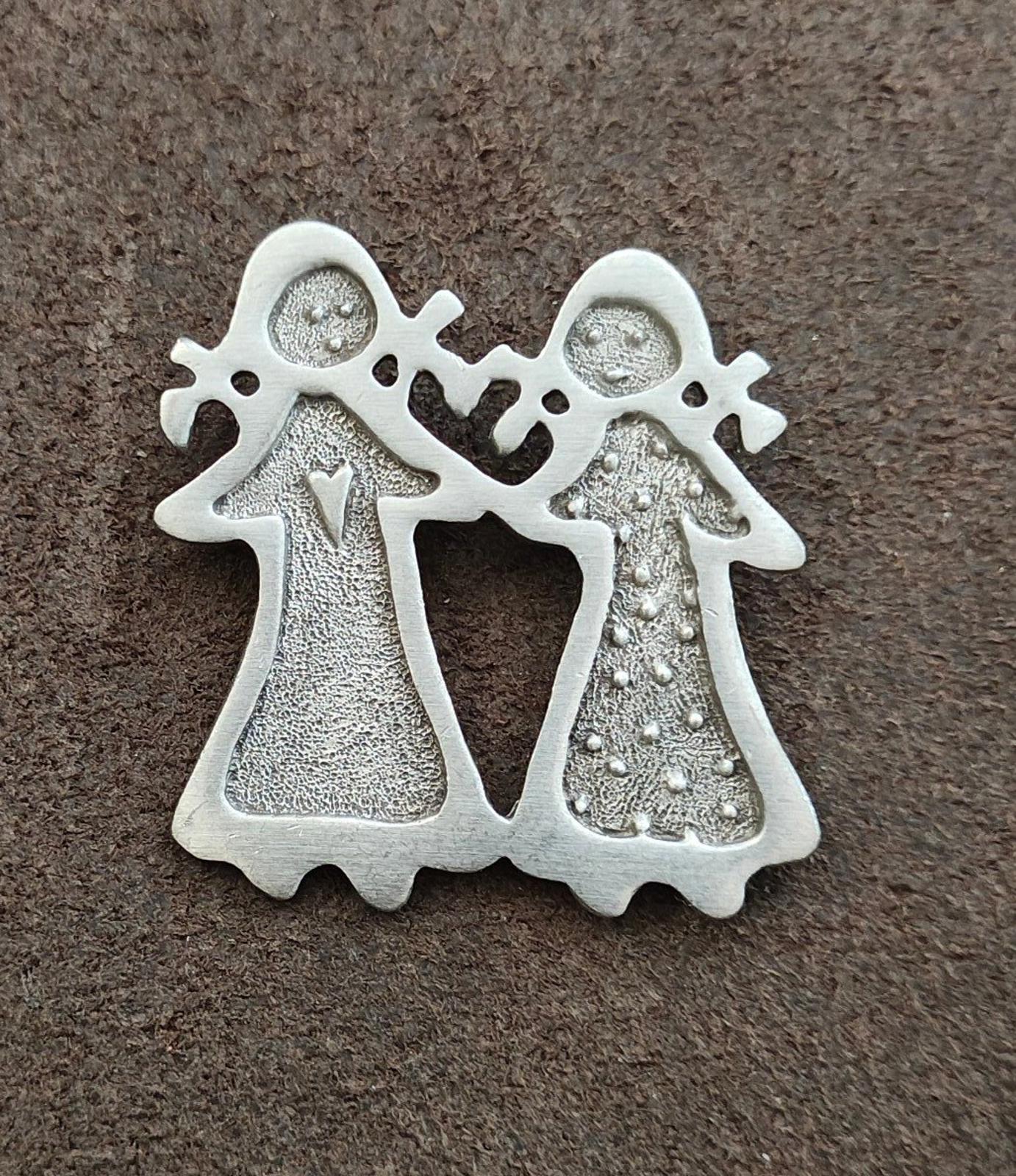 1990s Cynthia Webb "Kindred Spirits" Two Girls Holding Hands Pewter Pin