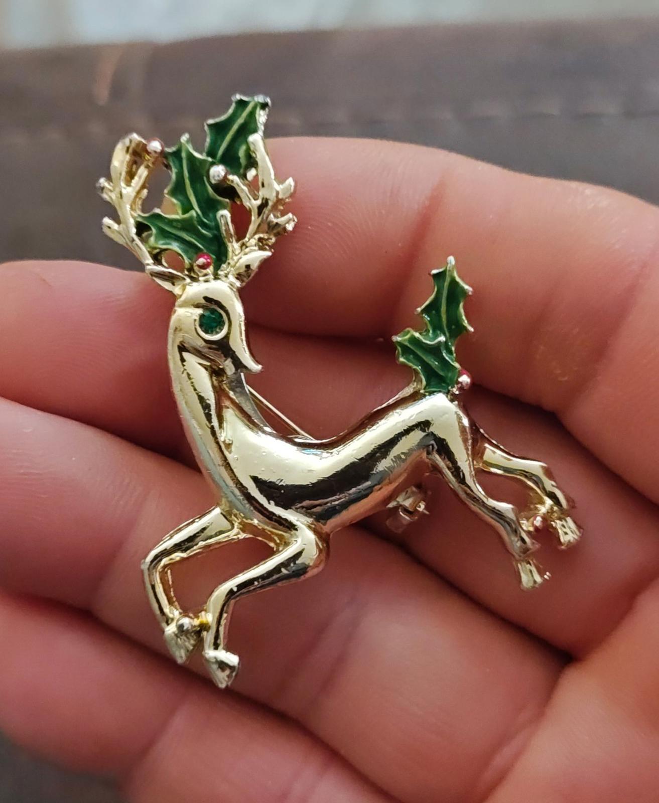 1960s Signed Gerry's Christmas Reindeer Gold Tone Enamel Brooch