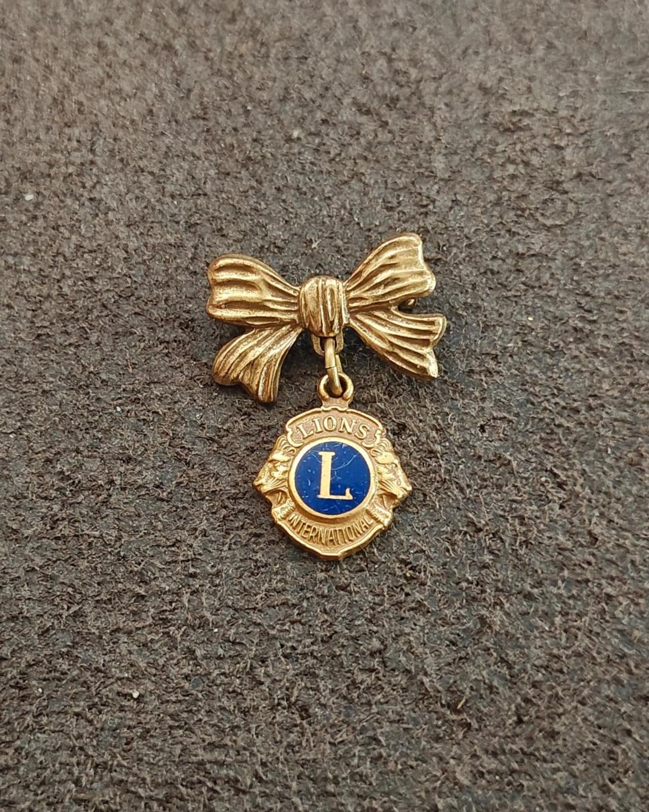 1950s Lions Clubs International Ladies Bow Knot Pin With Dangling Charm