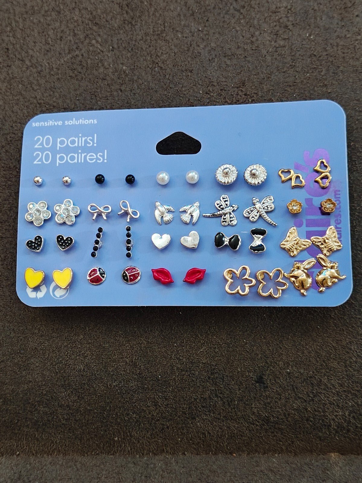 Claire's Sensitive Solutions 20-Pair Stud Earring Multipack - Trinketmania-LV