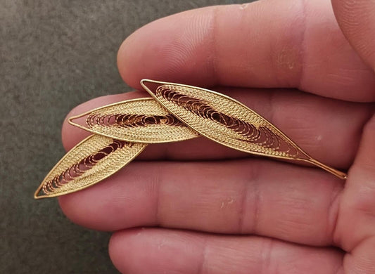 1960s/70s Gold Tone Openwork Filigree Leaf Brooch