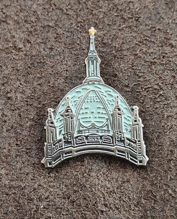 1990s Cathedral of Saint Paul Minnesota Pin