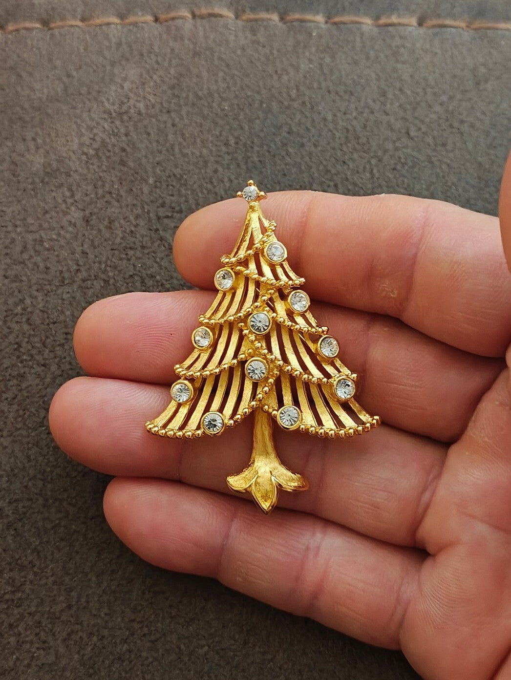 1960s/70s Gold Tone Four-tier Open Slat Christmas Tree Brooch