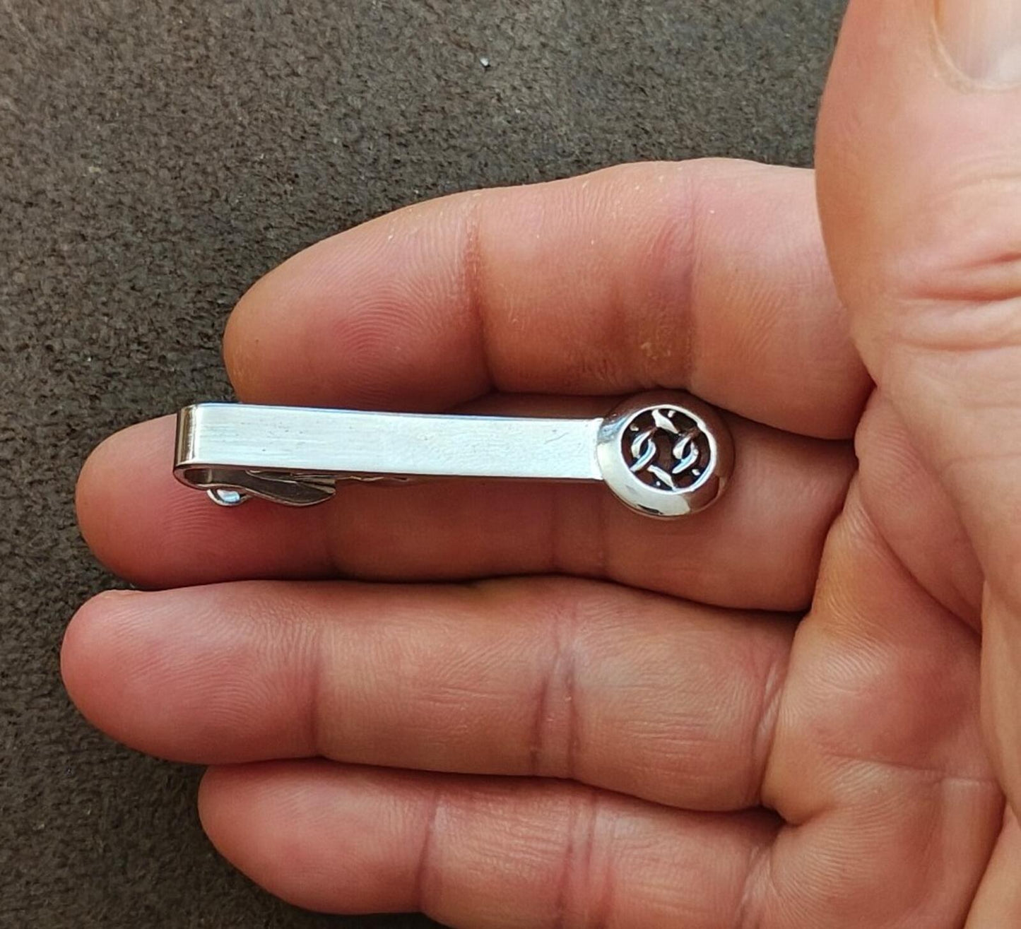 1950s Signed Swank Silver Tone Celtic Knot Tie Bar/Tie Clip