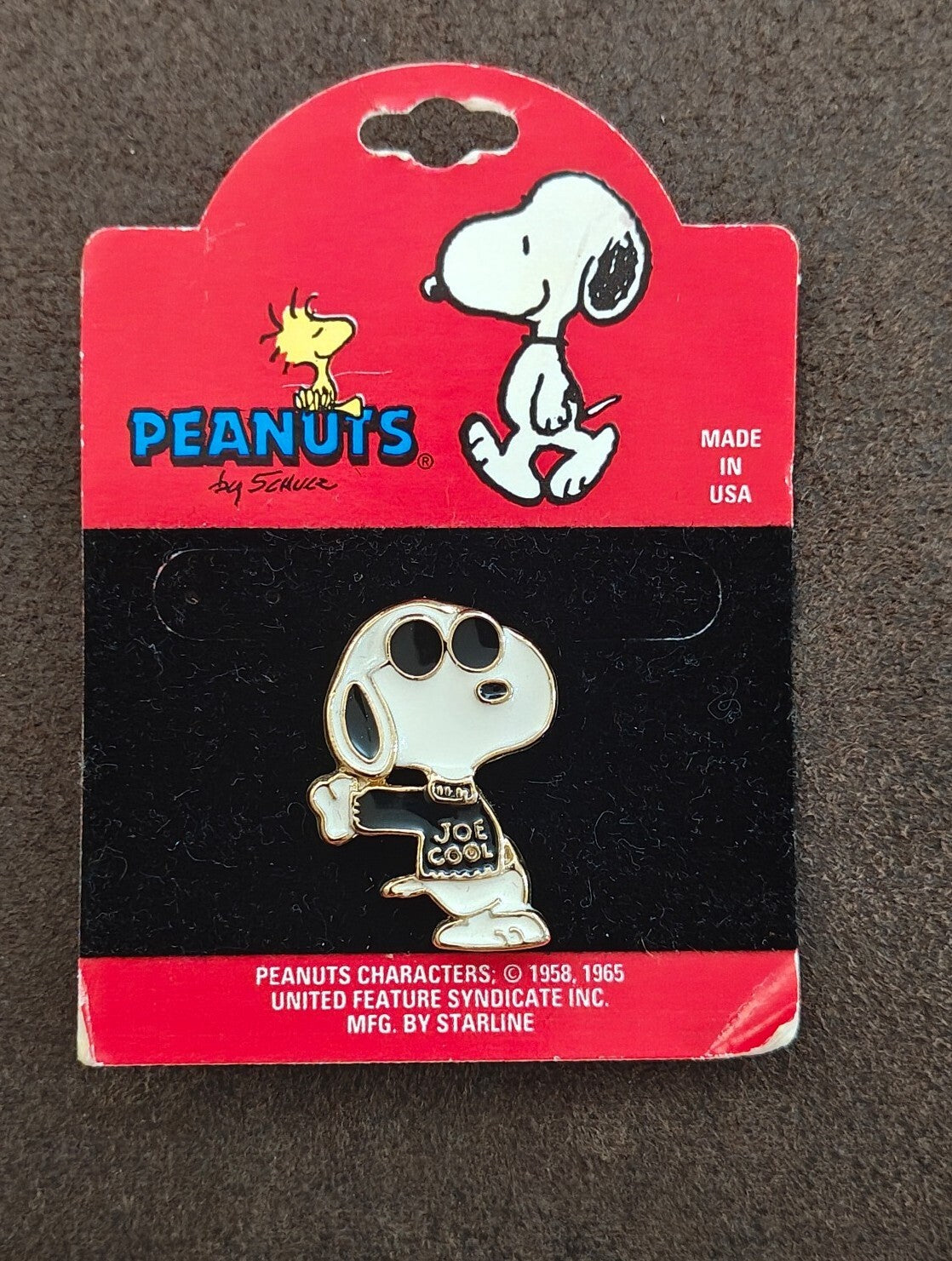 1980s Peanuts Snoopy Joe Cool Gold Tone Enamel Pin