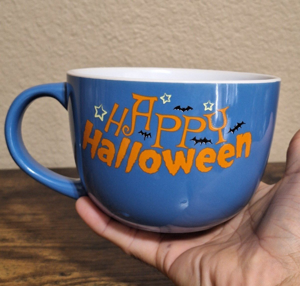 Colorful Snoopy/Peanuts Happy Halloween  Large Blue 24 oz Ceramic Soup Bowl/Mug