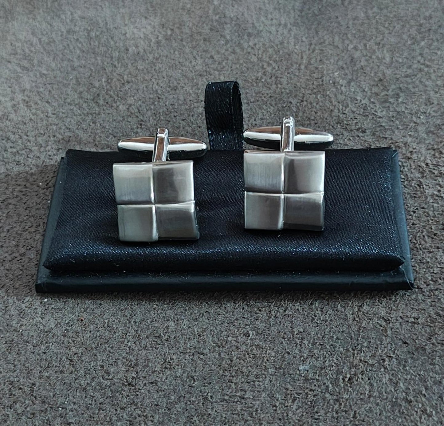Cylindrical Patterned Stainless Steel Brushed Cuff Links