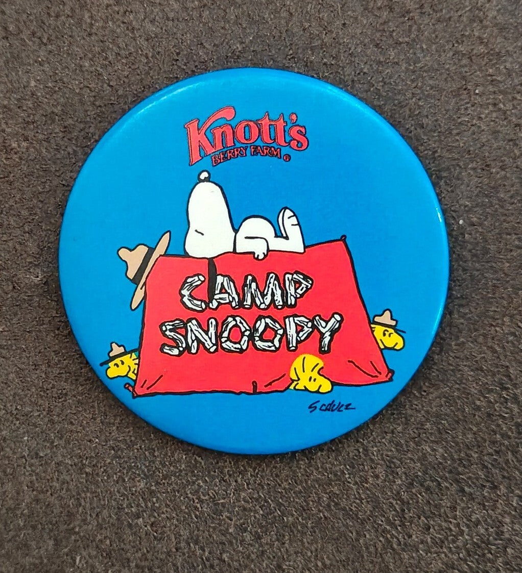 1983 Knott’s Berry Farm Camp Snoopy Promotional Pinback Button