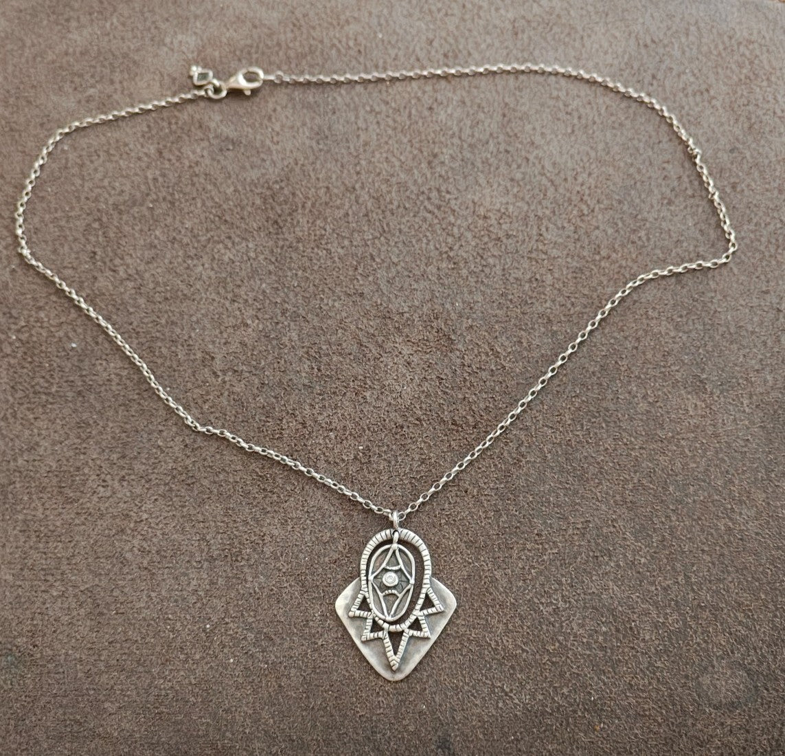 Silpada Retired "Art Deco" N2801 Sterling Silver CZ Pendant Necklace