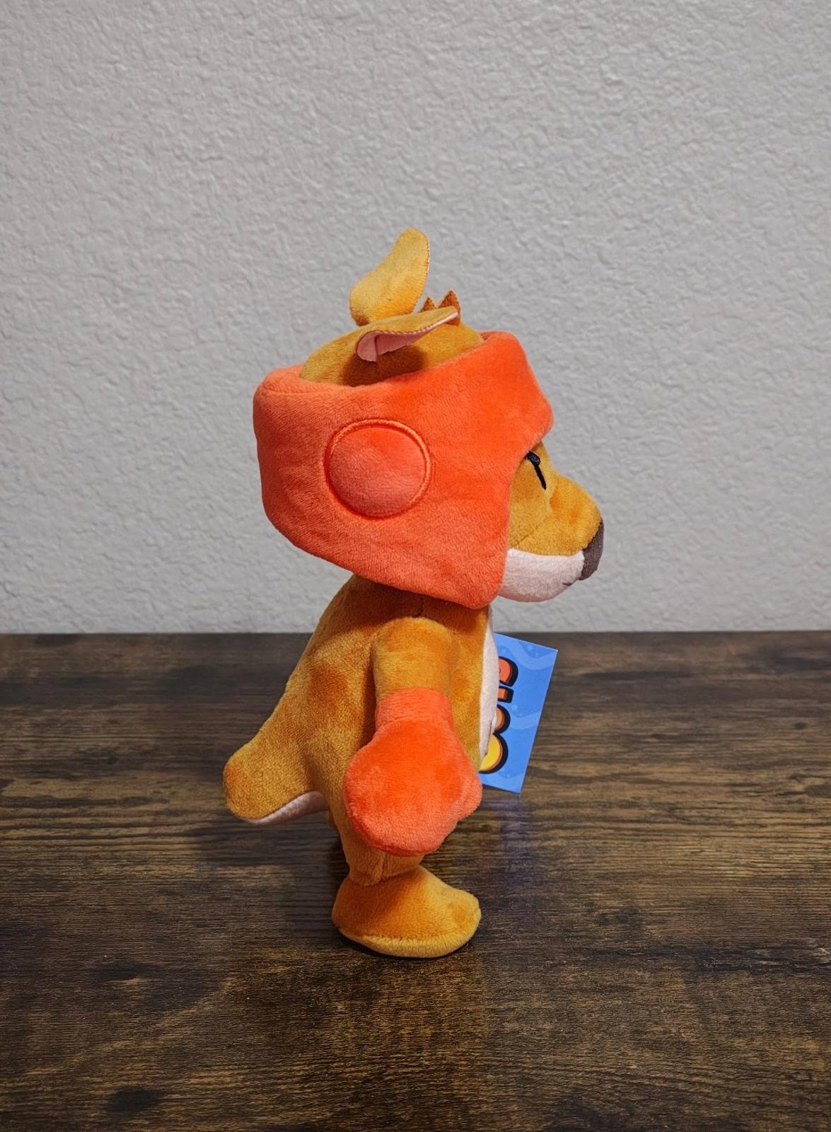 8-inch Stumble Guys boxing roo plush kangaroo side profile, orange head and attached tag