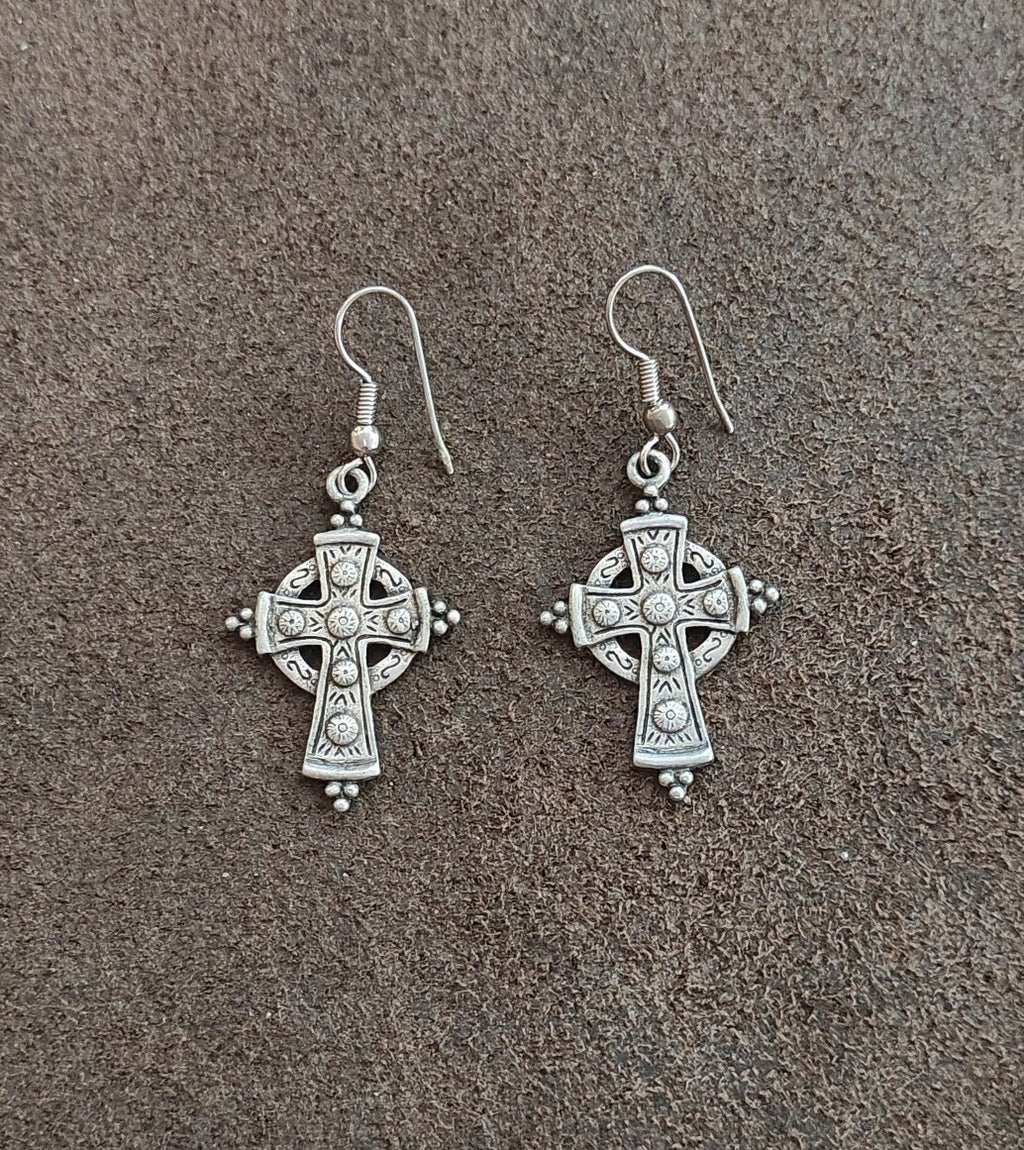 1970s/80s Signed JJ Antiqued Pewter Celtic Cross Dangle Earrings.
