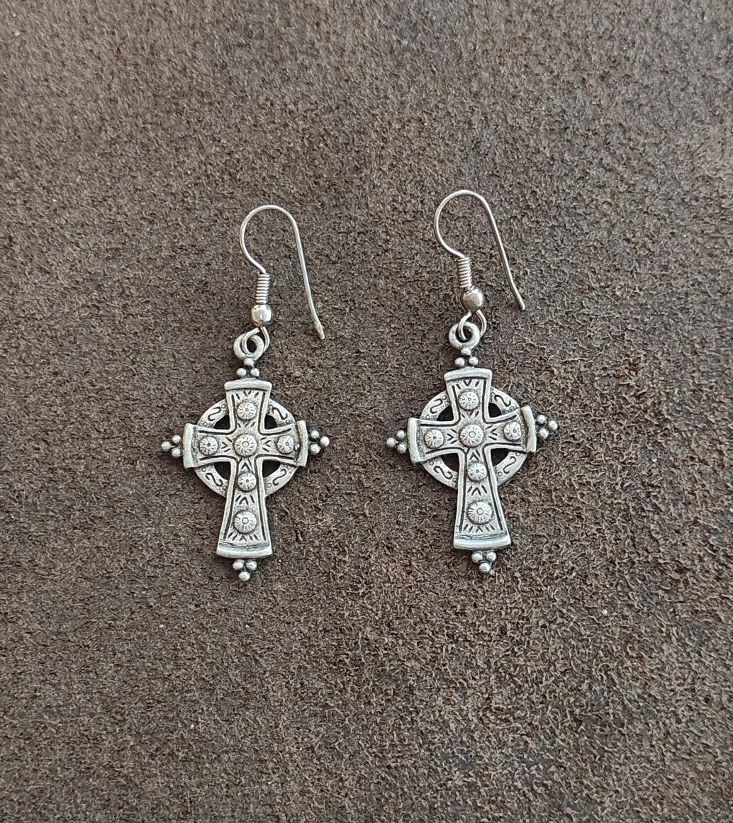 1970s/80s Signed JJ Antiqued Pewter Celtic Cross Dangle Earrings.