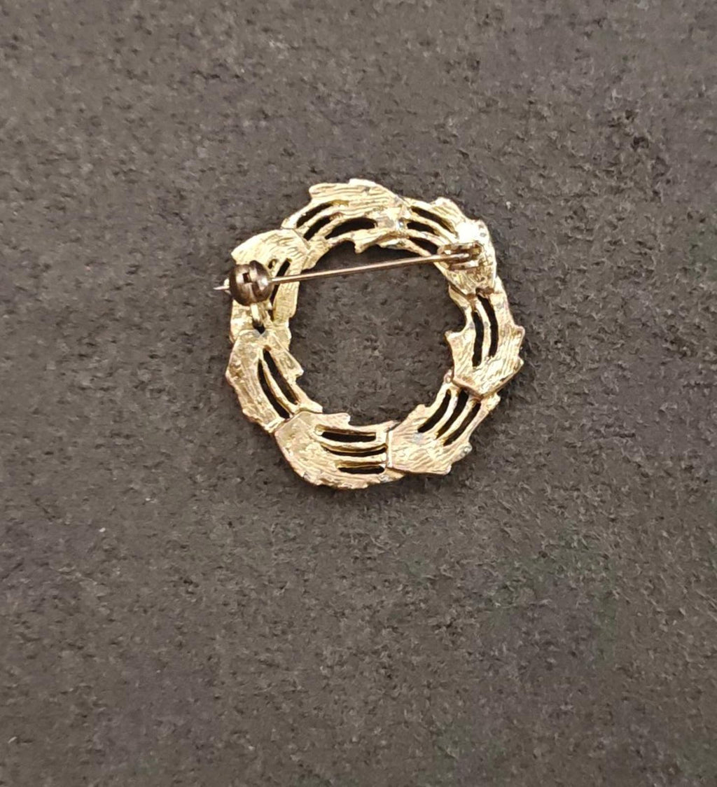 1960’s Elven Style Swirling Circle Gold Tone Brooch