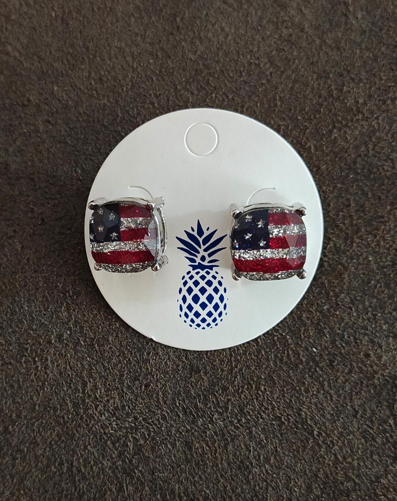 Patriotic Cushion-Cut Glass With Glitter Accents American Flag Stud Earrings.