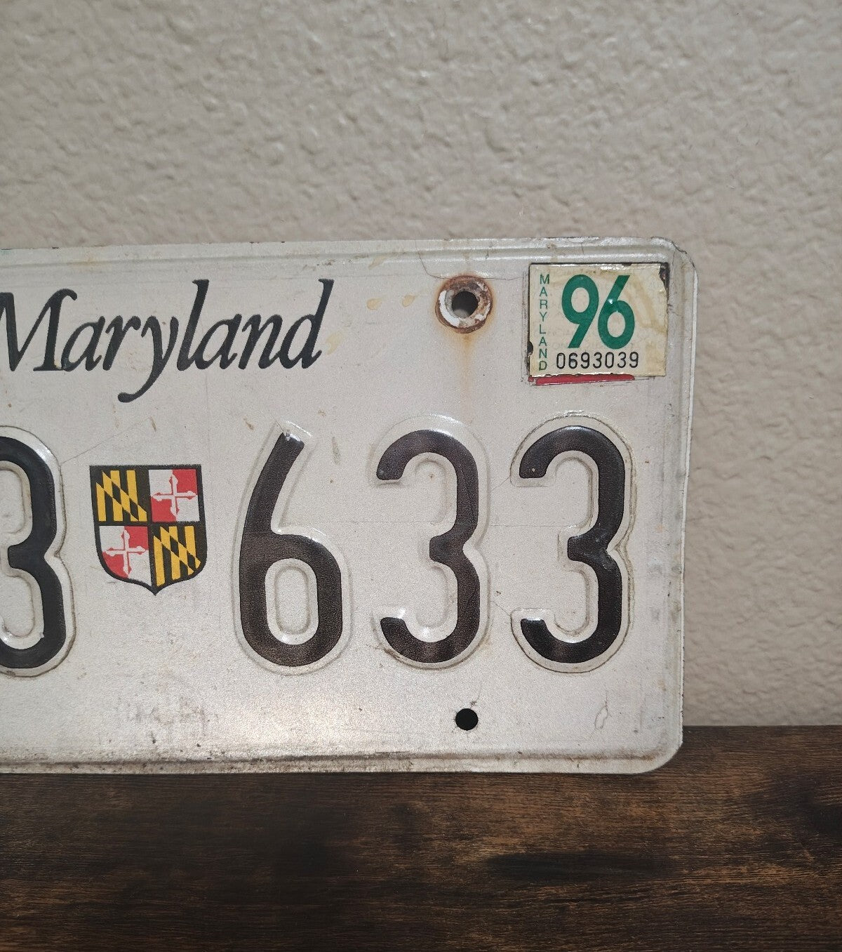 Maryland License Plate 1996 State Shield Emblem/Garage Decor