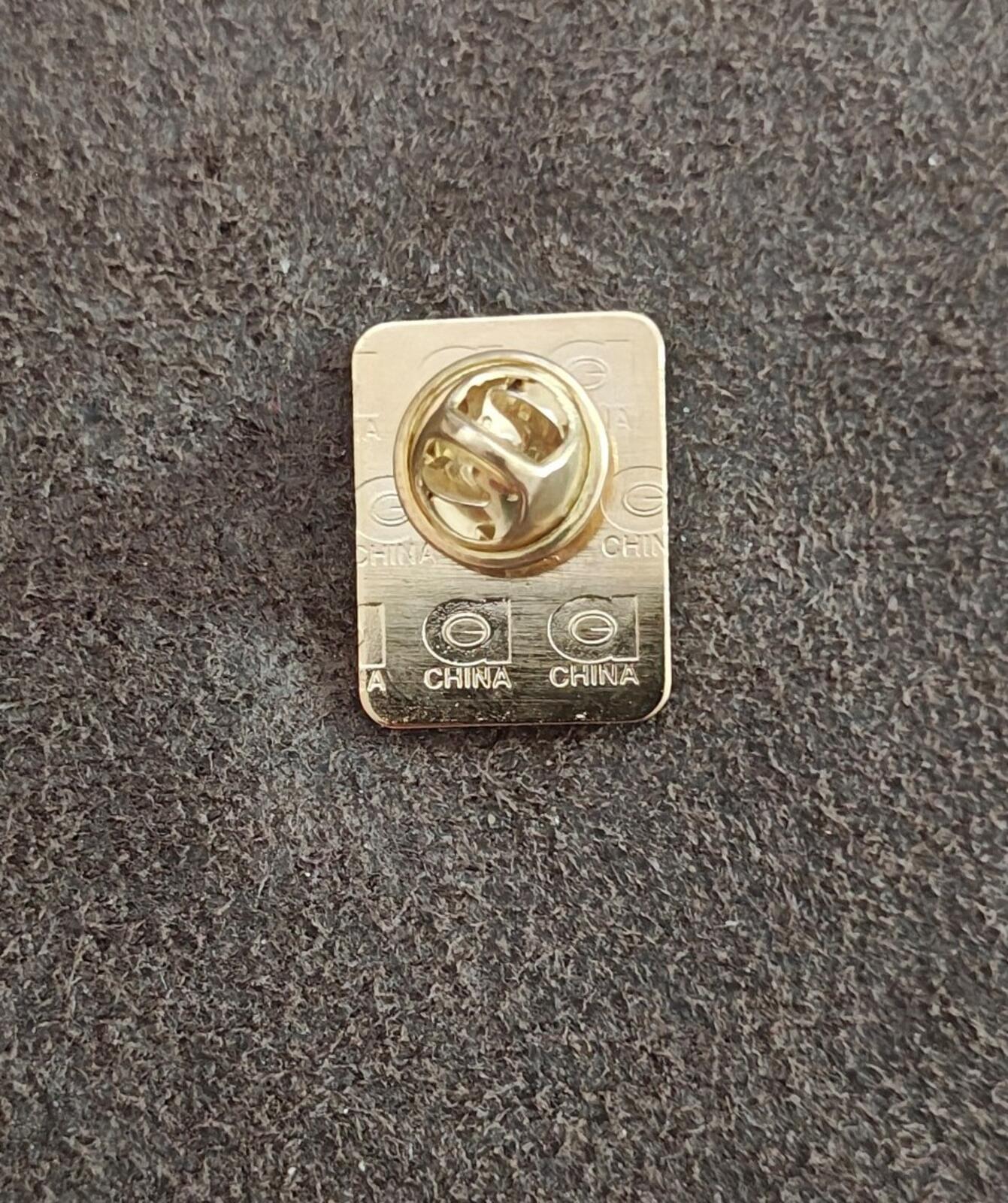 1980s Gold Tone 1-Gallon Blood Donor Milestone Enamel Pin