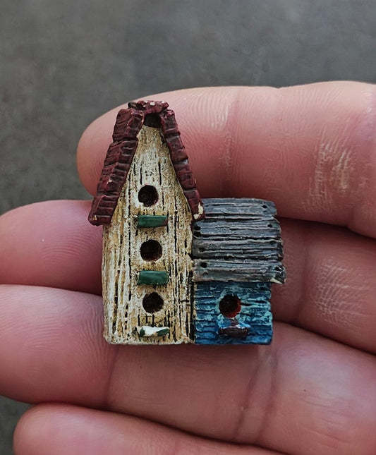 1980s Country Style 3D Birdhouse Resin Pin