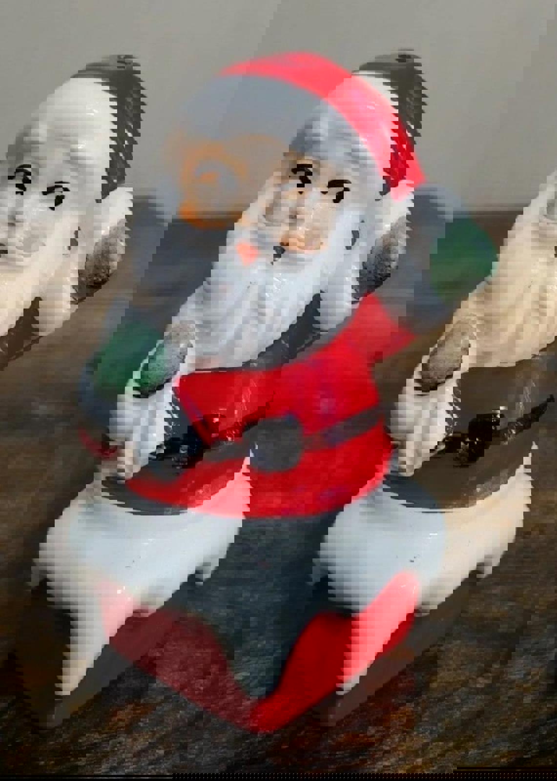 Vintage Lefton Santa & Mrs Claus Salt & Pepper Shakers