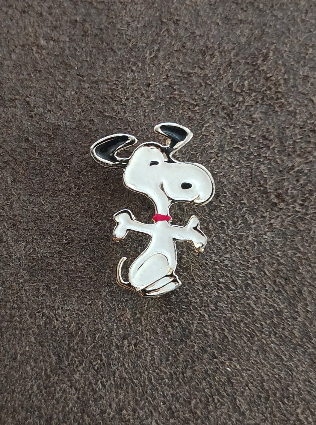 1970s Snoopy Gold Tone Enamel Pin