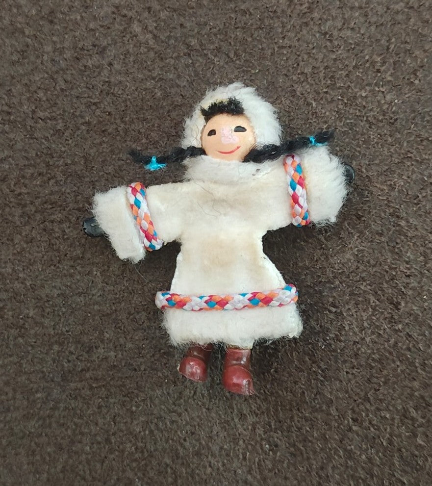 1990s Alaskan Inuit Souvenir Doll Pin