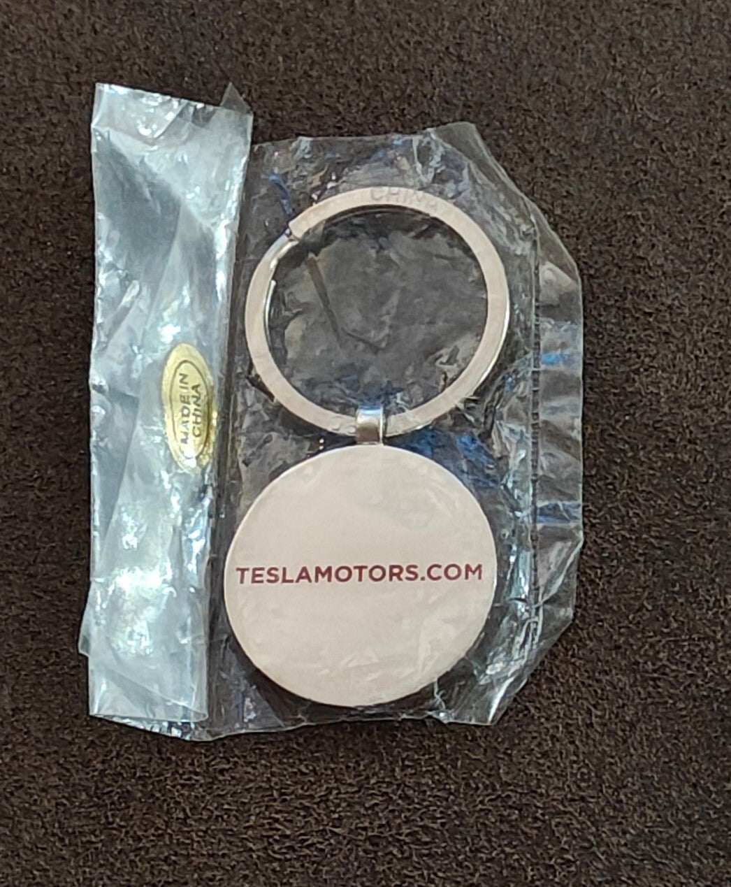 Tesla Logo Chrome & Black Background Keychain